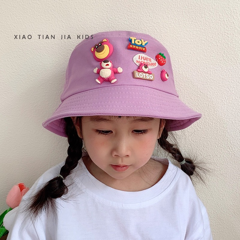 Nón Bucket - Mũ tai bèo cho bé hoạ tiết sticker gấu dâu Lotso siêu cute - THE HOUSE KIDS