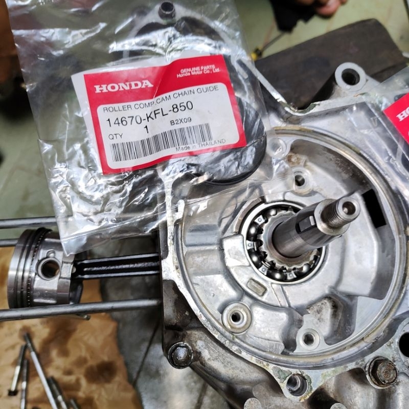 Bánh đỡ sên cam 110 THÁI LAN mã 14670KFL850
