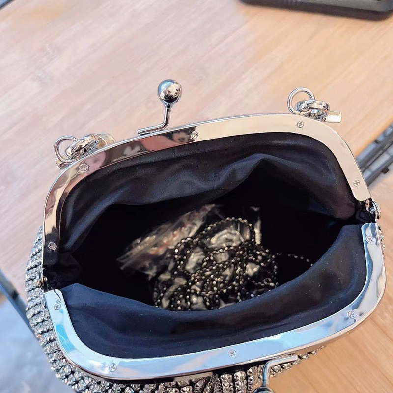 Túi xách đá cao cấp dáng hến quai cài siêu xinh