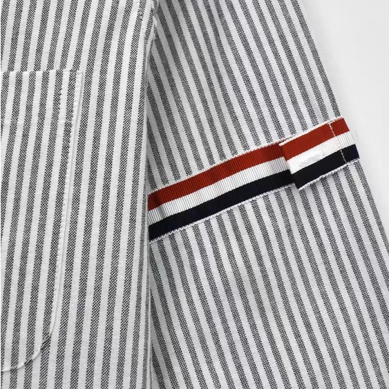 Áo Sơ Mi THOM BROWNE Dài Tay Kẻ Xám Vải Cao Cấp | BigBuy360 - bigbuy360.vn