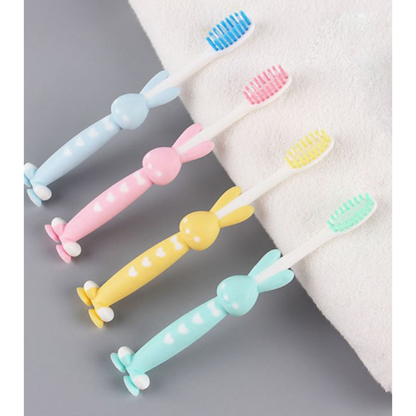 Bàn Chải Đánh Răng - Bàn Chải Than Tre Than Hoạt Tính