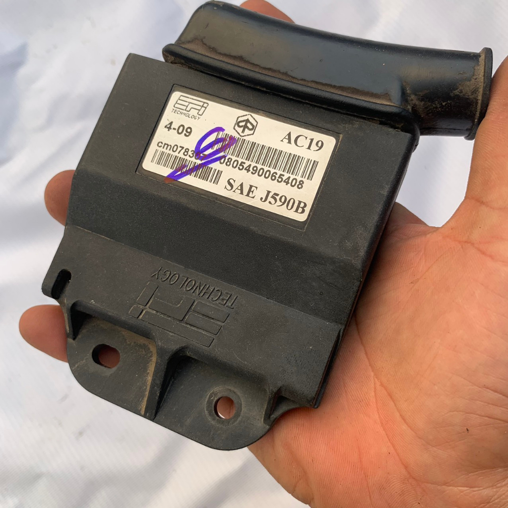 IC Vespa piaggio AC 19 không từ zin giã xe (hàng chính hãng tháo xe còn rất mới)