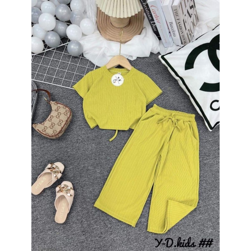 Sét bộ bé gái quần suông áo crotop