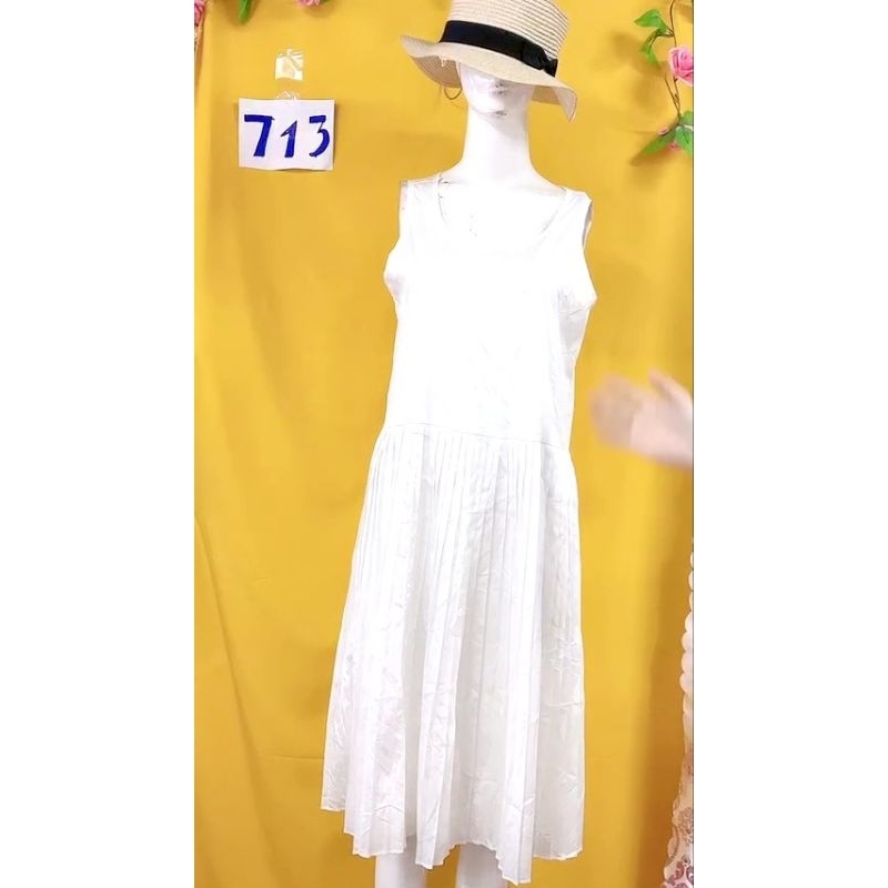 đầm voan trắng phối chân váy xếp ly size M/L. S713