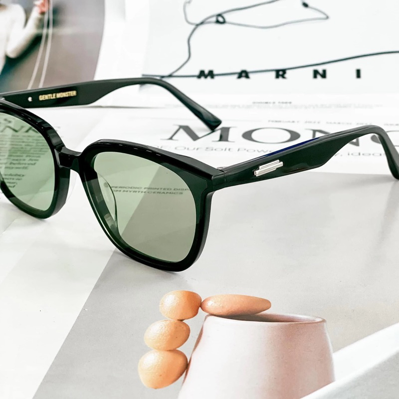 Kính râm GM LiLit 01 dáng vuông,kính mát tràn viền tròng màu chống UV400 Jelly eyewear