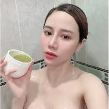 Gicos - Bộ Sản Phẩm Dưỡng Trắng Da Body, Tẩy Da Chết 250gr