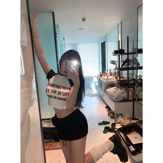 ♥️ set croptop kèm chân váy ngắn chữ ♥️
