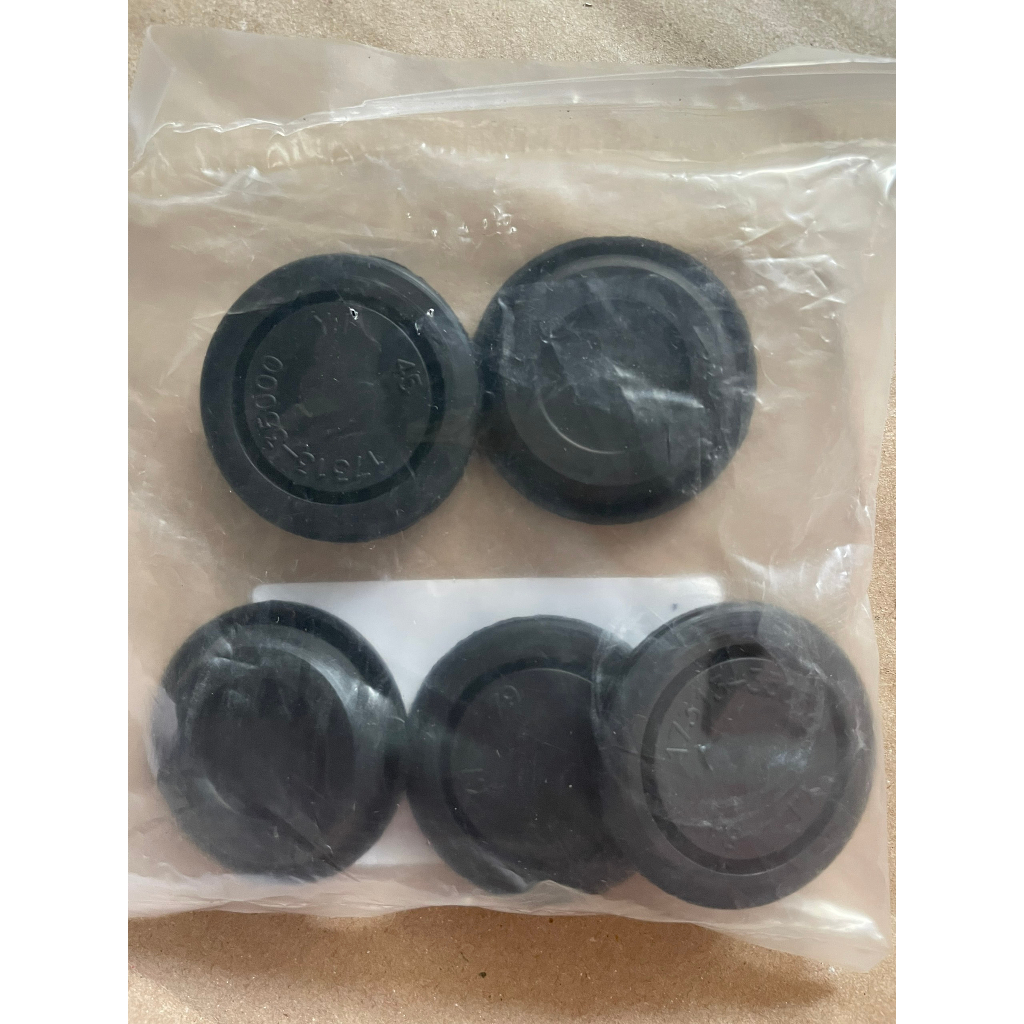 Nút cao su bịt hốc sàn ô tô hàng xịn