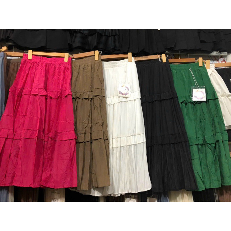 Chân váy lụa xoè hai tầng dáng dài hàng Quảng Châu