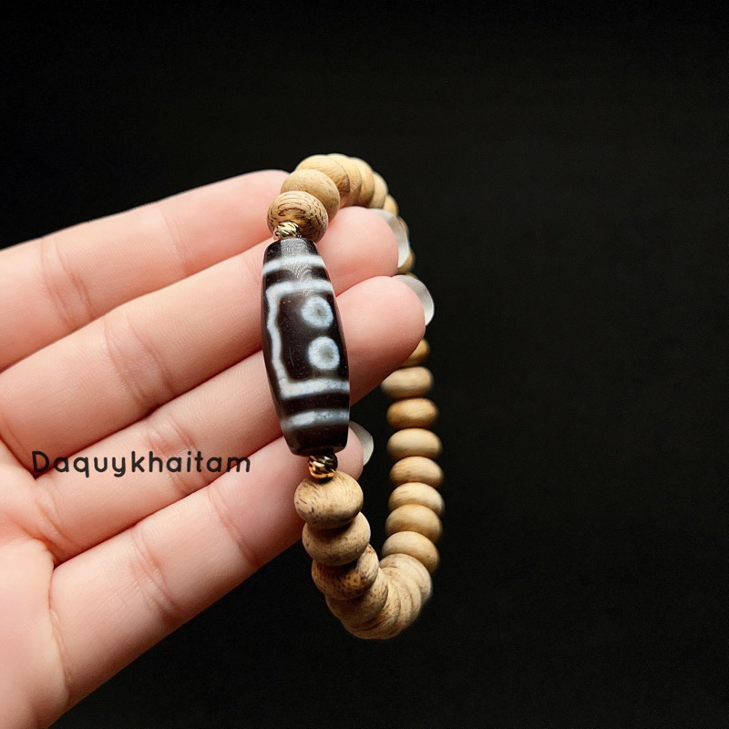 Vòng tay Trầm Núi mix Dzi 5 mắt