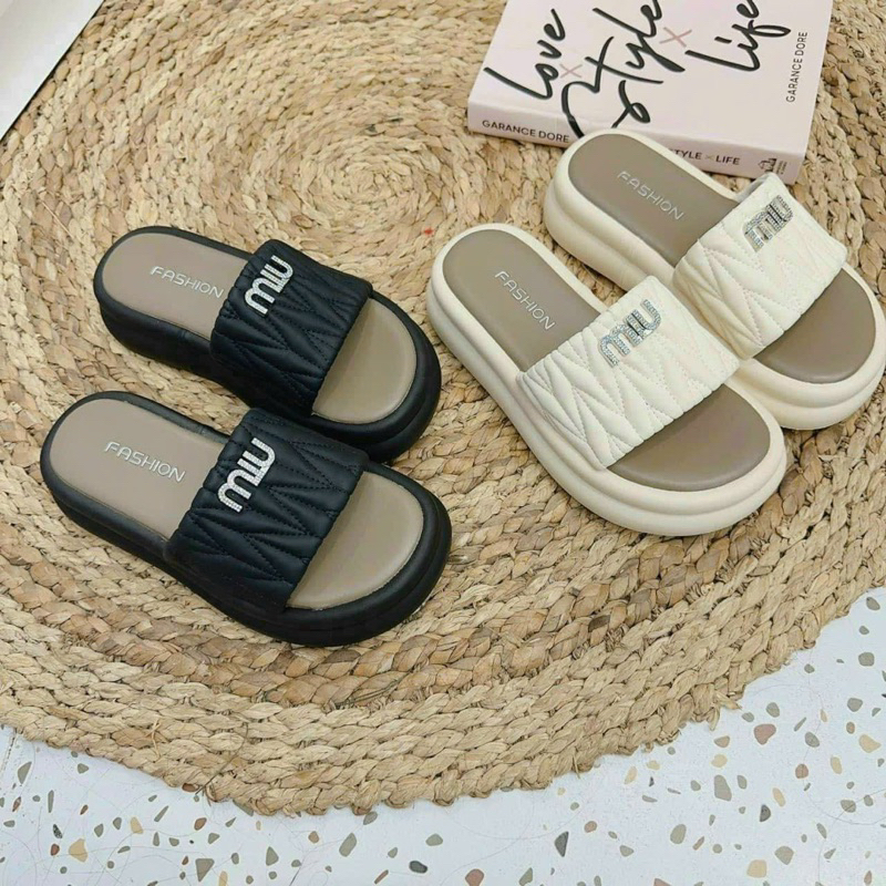 DÉP BÁNH MÌ MIU MIU XINH XĨU 😍