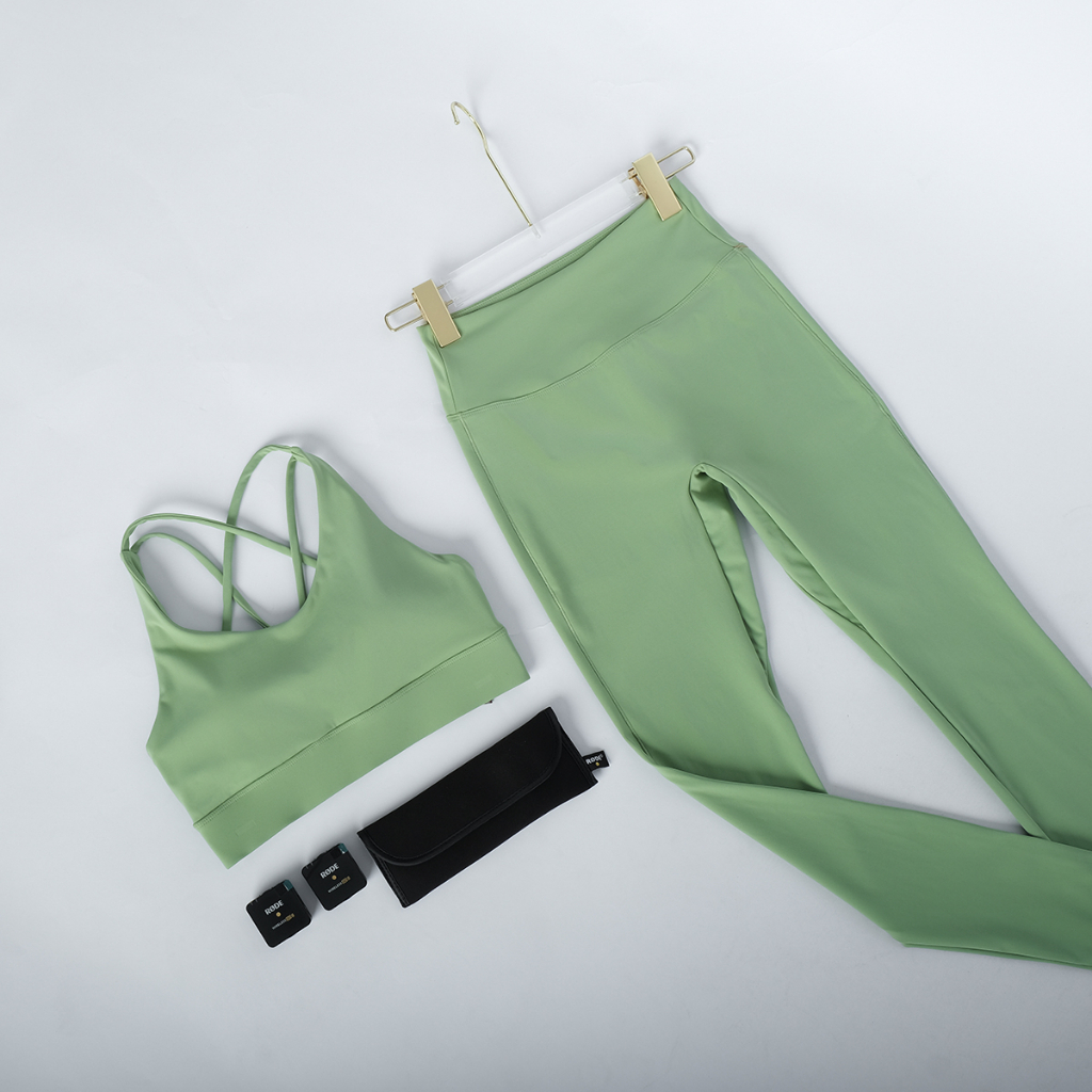 Áo tập gym yoga nữ WBR93Runnavy by Carasix, bra Ecofriend, có đệm ngực