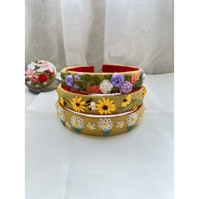 Cài tóc(bờm tóc)thêu tay Handmade by Chang 2,5cm.Màu vàng mustard cực xinh