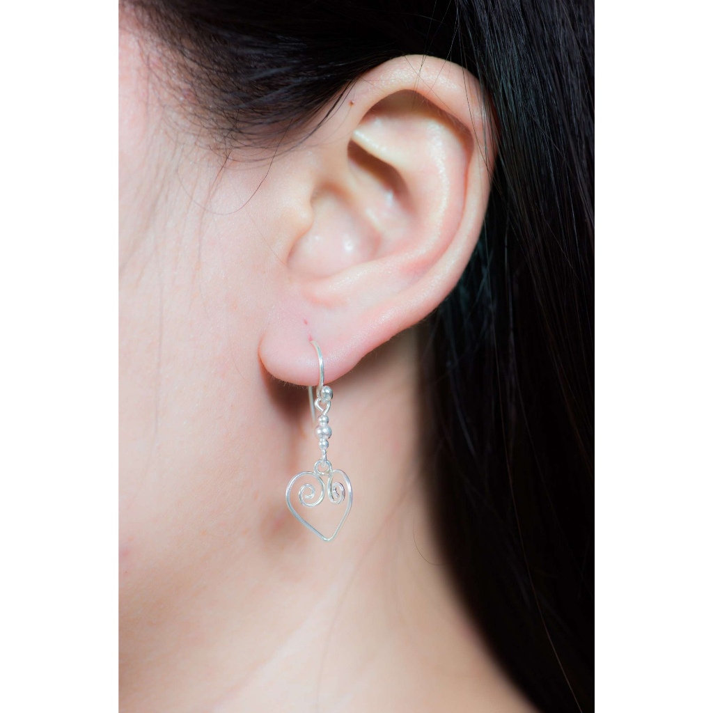 Khuyên Tai Bạc Nữ CaoBac Silver Chất Liệu Bạc Thái Cao Cấp Hoạ Tiết Hình Tim Lạ Mắt Độc Đáo Dành Tặng Cho Bạn Nữ