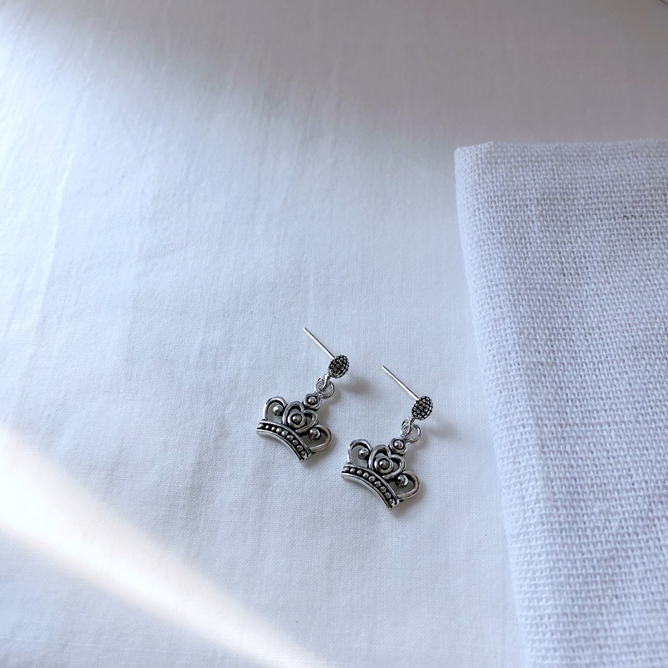 Khuyên Tai Bạc Nữ CaoBac Silver Chất Liệu Bạc Thái Cao Cấp Hoạ Tiết Vương Miện Lạ Mắt Độc Đáo Dành Tặng Cho Bạn Nữ