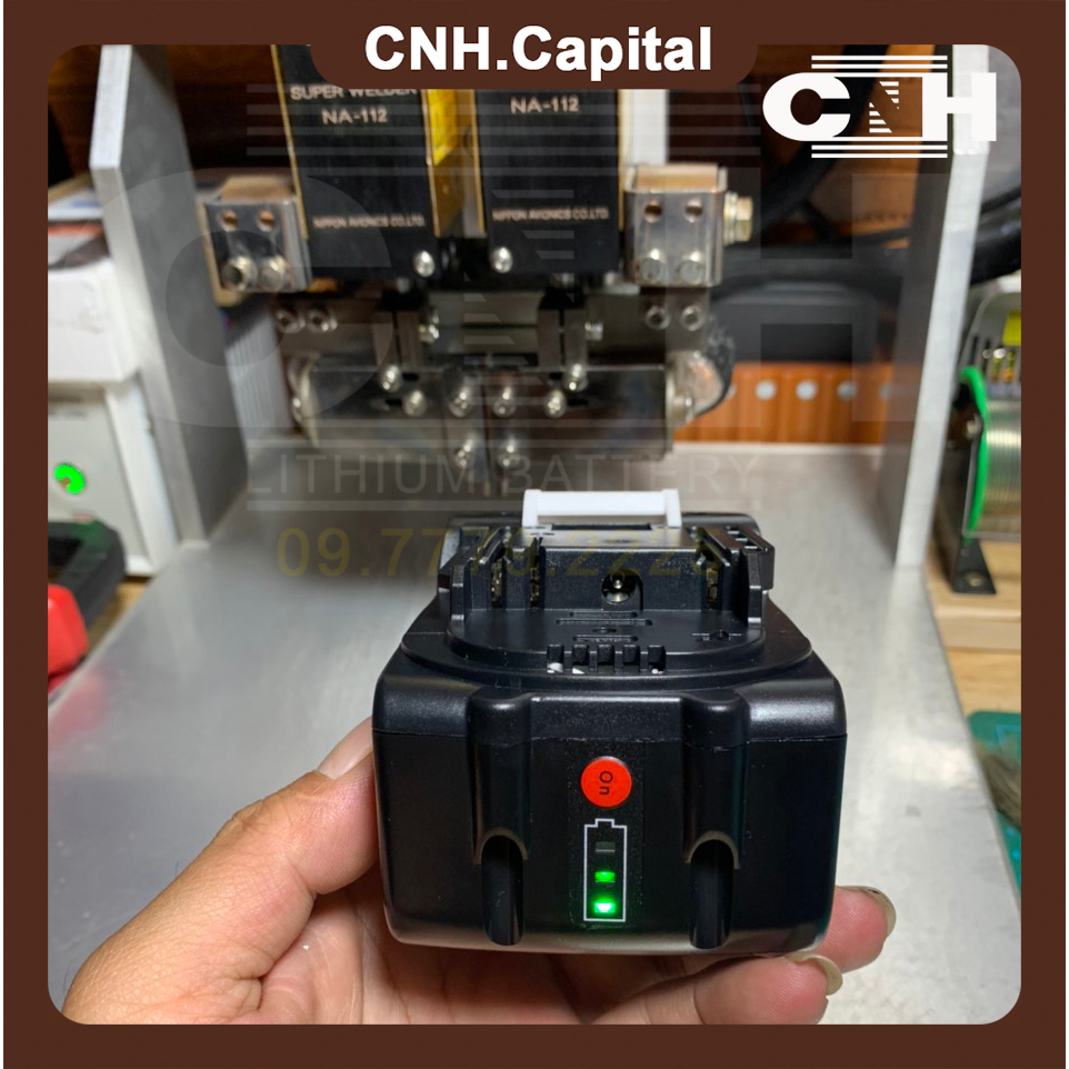 Pin Makita 14,4v đóng mới có led báo pin