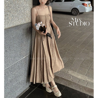 ĐẦM THIẾT KẾ HAI DÂY VIỀN NỔI DÁNG DÀI XOÈ