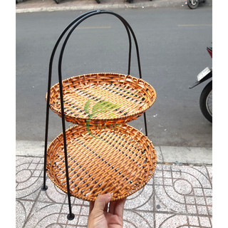Kệ Dĩa Tròn 2 Tầng Đựng Bánh Trang Trí, Kệ Dĩa Tròn Nhựa Đan Giả Mây Khung Sắt Trang Trí Decor