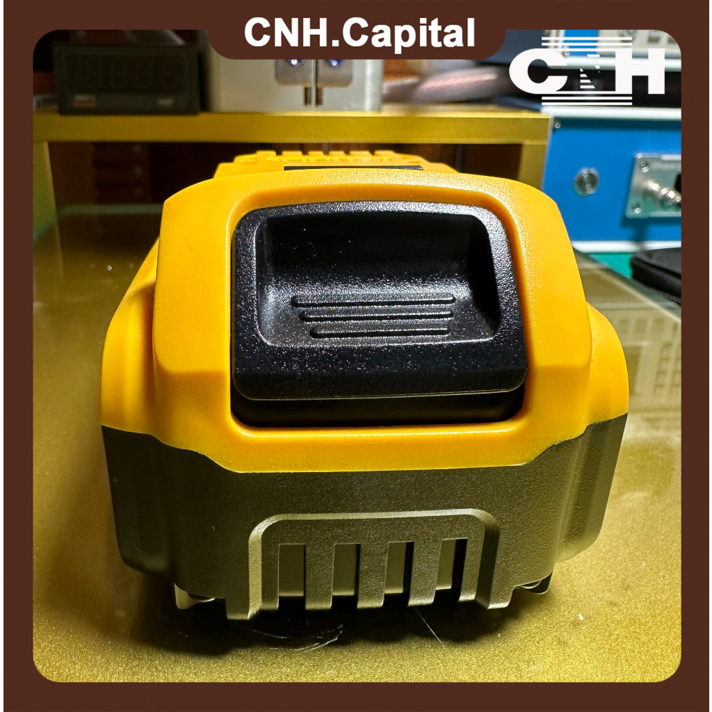 Pin Dewalt 18v. 10cell dùng cho máy chính hãng. Nhận sạc zin