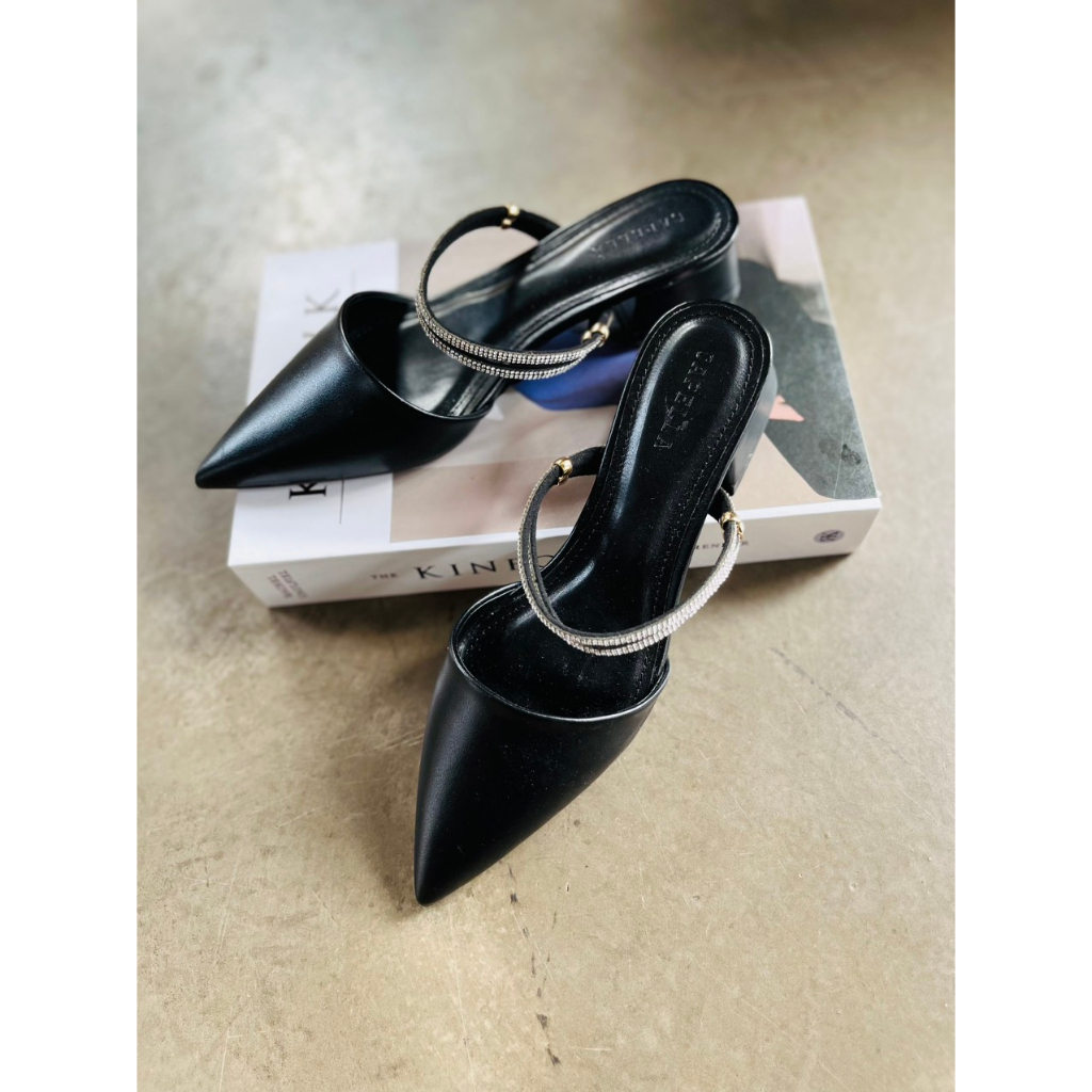 Dép Sục CAPELLA Da Mềm Mũi Nhọn Quai Ngang Đá 2in1 Cao 3p