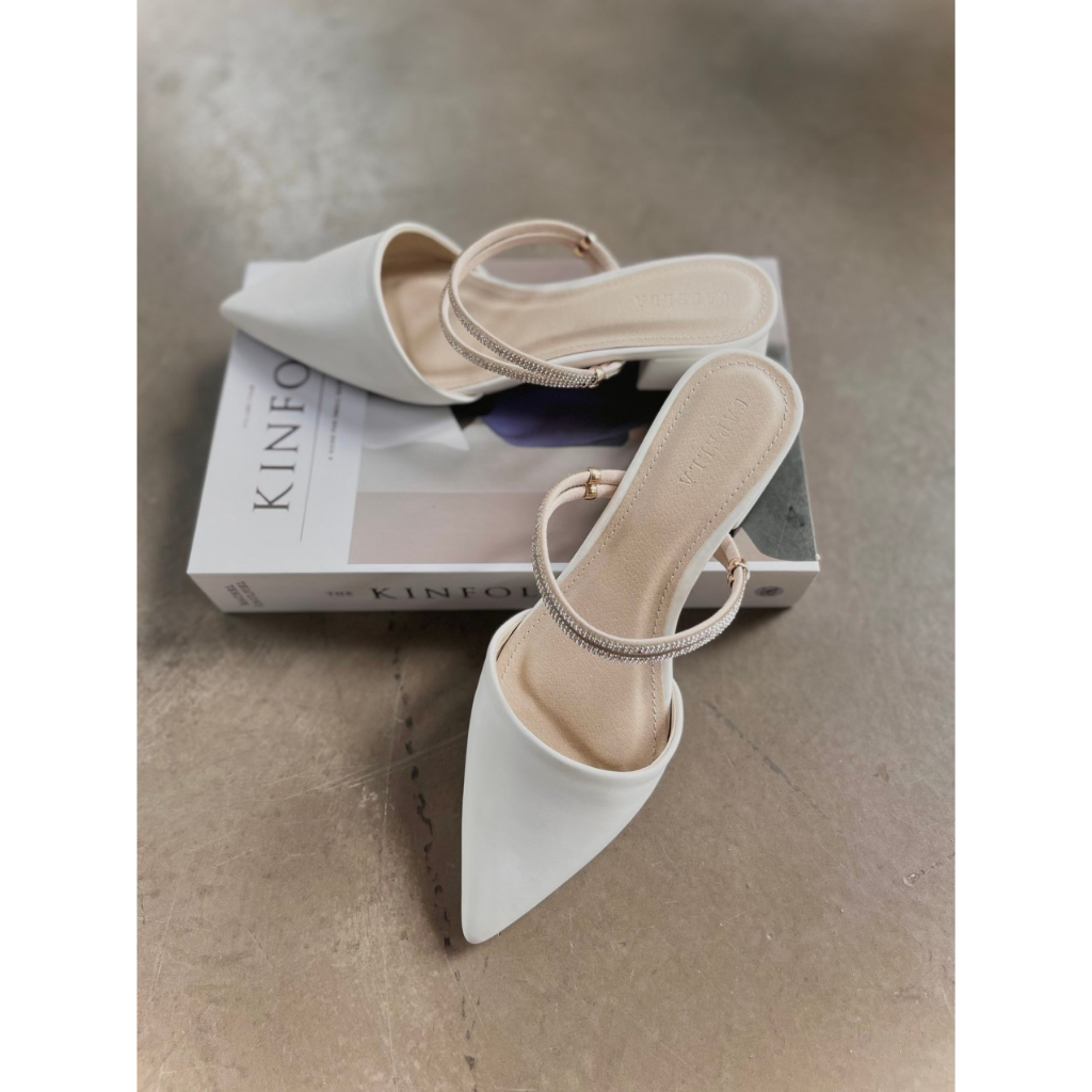 Dép Sục CAPELLA Da Mềm Mũi Nhọn Quai Ngang Đá 2in1 Cao 3p