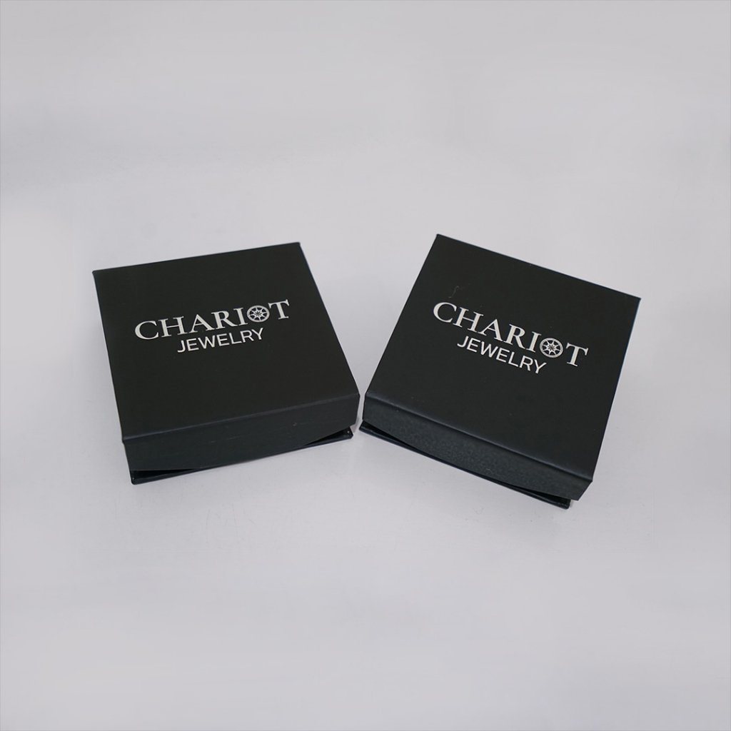 Hộp Dây Chuyền Chariot Jewelry