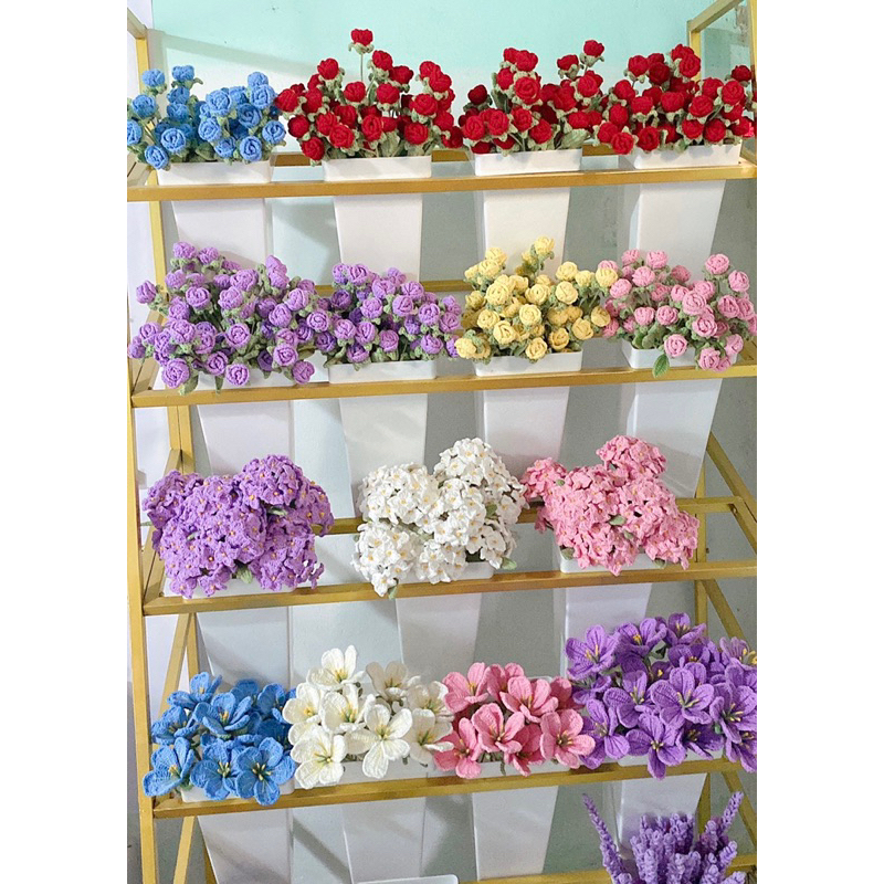 Nhánh hoa hồng mini bằng len