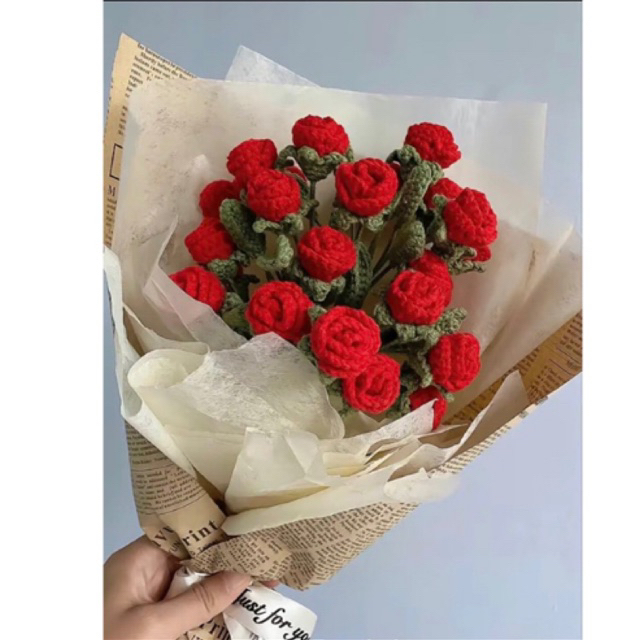 Nhánh hoa hồng mini bằng len