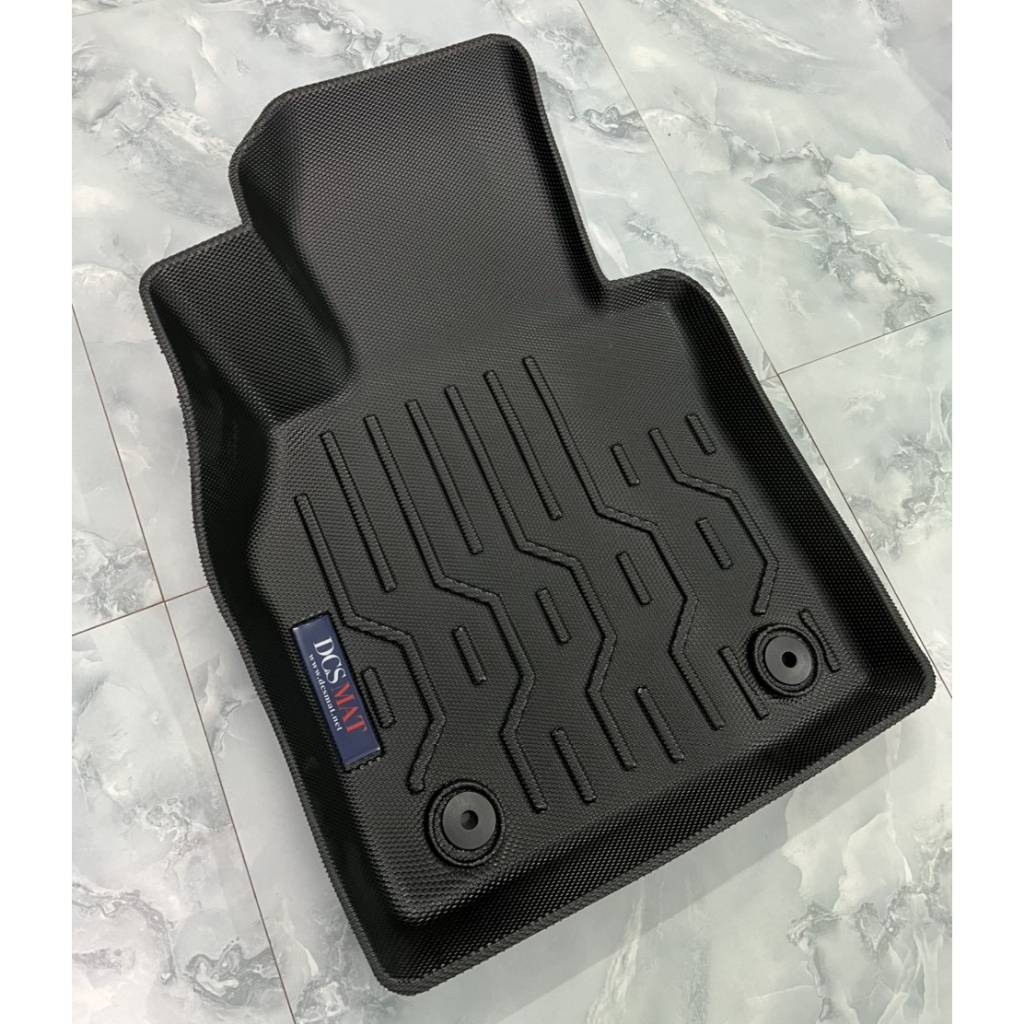 Thảm lót sàn cho xe Mazda CX30 thương hiệu DCSMAT, chất liệu TPV cao cấp