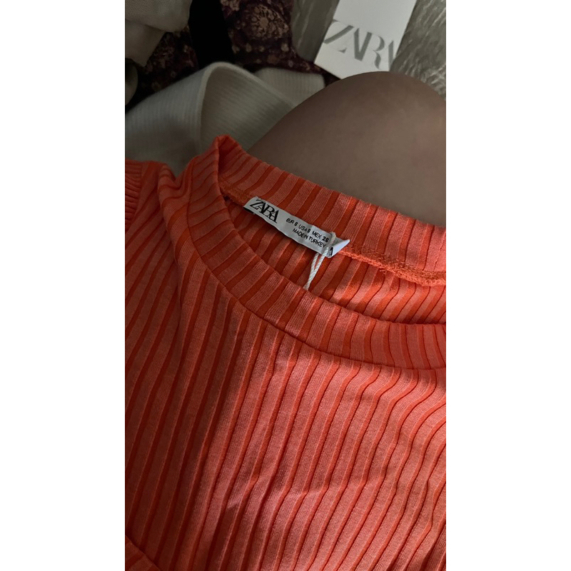 Áo hè Zara auth xinh xắn