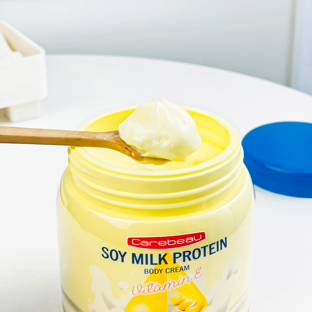 Kem dưỡng da toàn thân Vitamin E Carebeau Thái Lan màu hồng 250ml