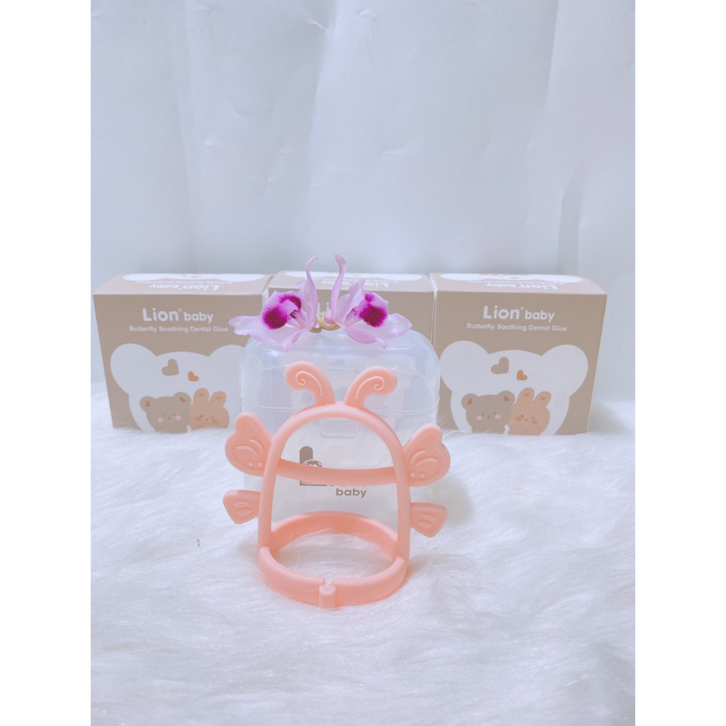 Gặm nướu silicon Lion baby siêu mềm, bảo vệ nướu cho bé