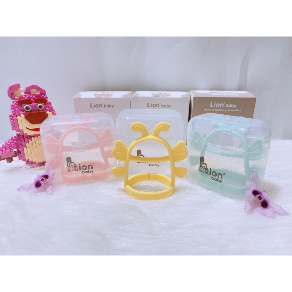 Gặm nướu silicon Lion baby siêu mềm, bảo vệ nướu cho bé