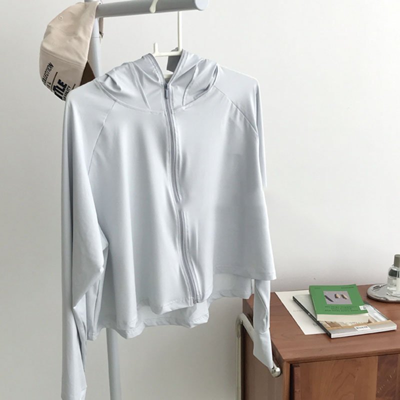 Áo Khoác Chống Nắng Dáng Ngắn Chống Tia Cực Tím UPF 50+ Chất Lụa Lạnh Thoáng Khí Thời Trang Sugal AO KHOAC NU 012V2