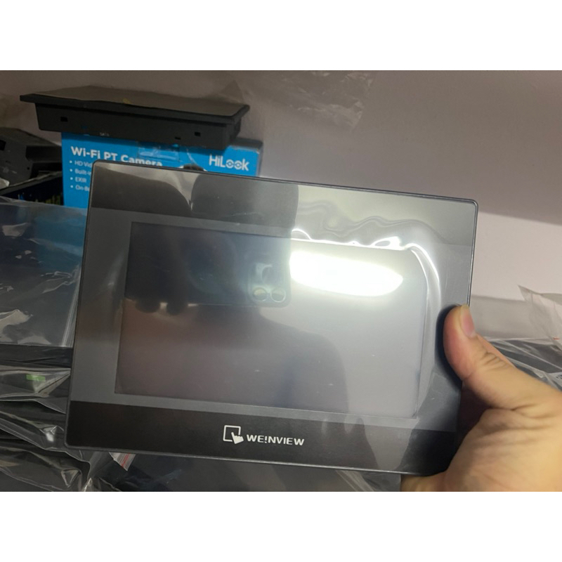 Điện công nghiệp màn hình HMI MT6071IP 7 inch