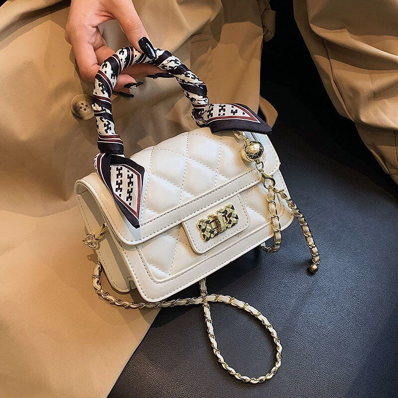 TÚI XÁCH NỮ KHÓA XOAY TRẦN TRÁM TẶNG KÈM KHĂN NƠ 663