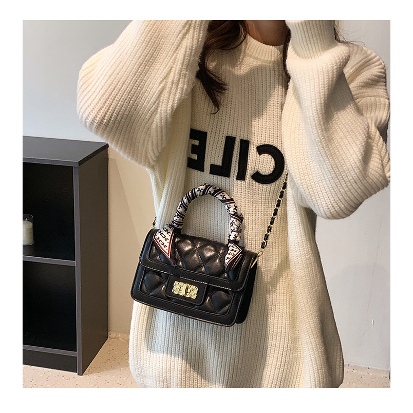 TÚI XÁCH NỮ KHÓA XOAY TRẦN TRÁM TẶNG KÈM KHĂN NƠ 663