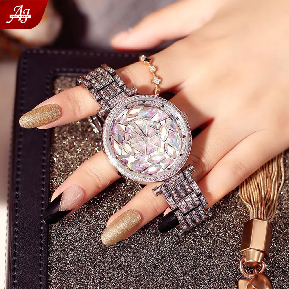 Đồng hồ mặt đá Sapphire sang trọng cho nữ