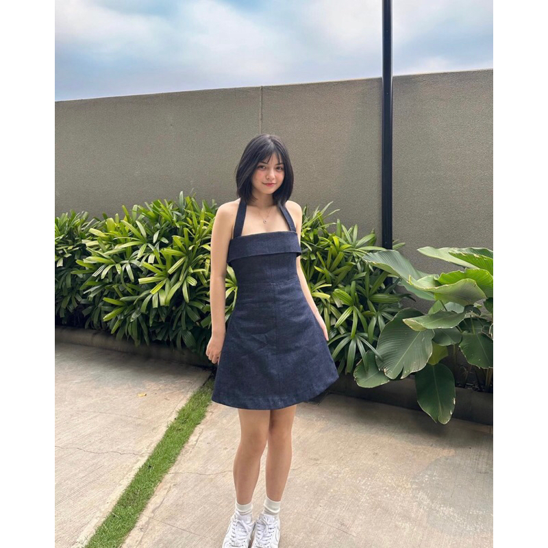 Đầm denim kèm belt