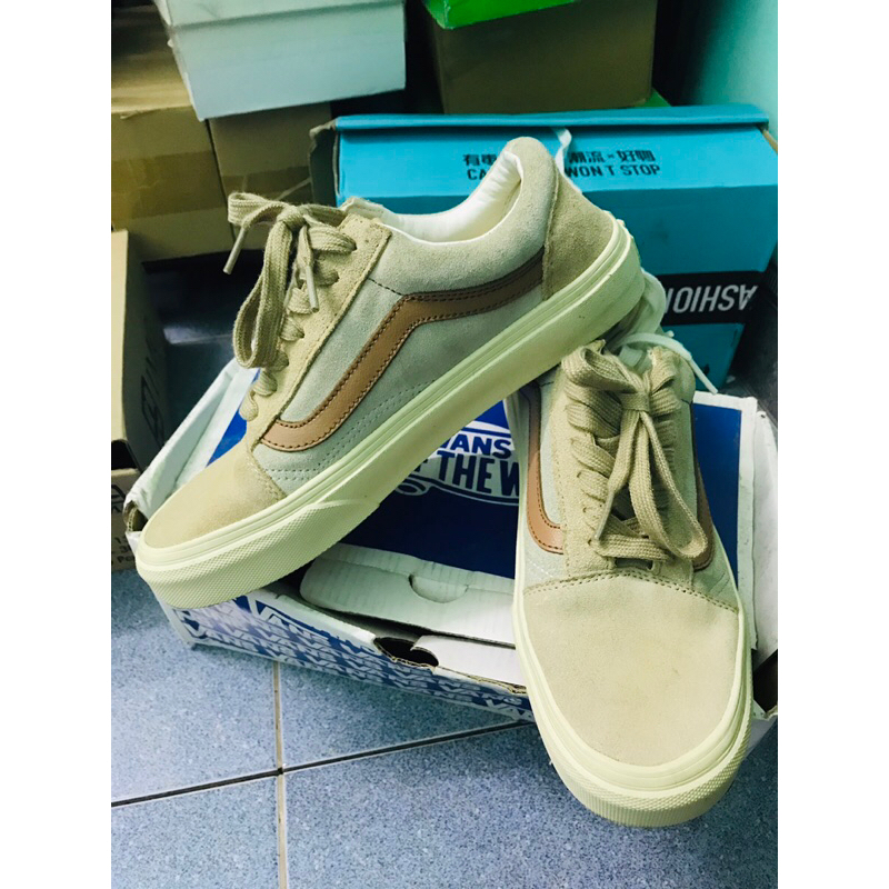 Thanh lý giày nam nữ 38