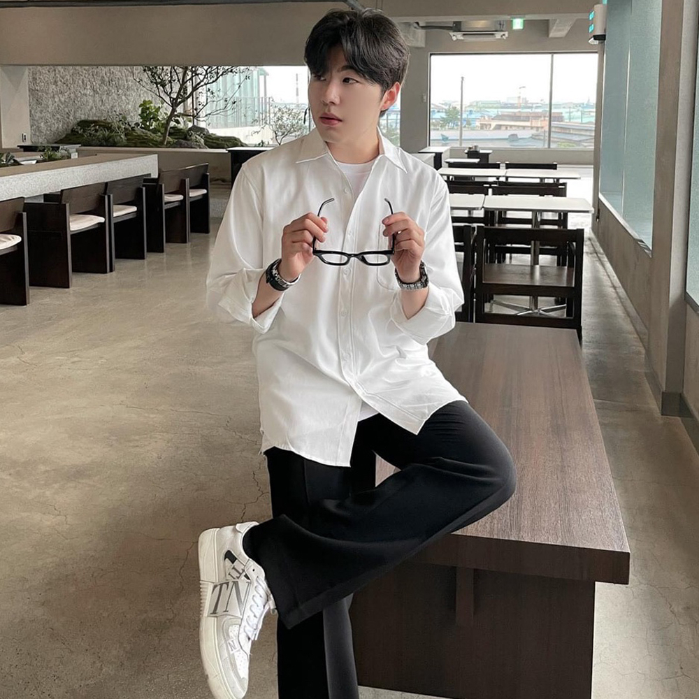 Áo Sơ Mi Phom Rộng Nam Kẻ Sọc Stripes 2STOREGLE Dáng Suông Vải Lụa Oxford Cao Cấp Mịn Đẹp Thời Trang Trẻ