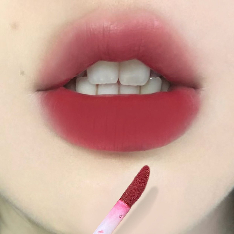 Mã A38 Son Môi Lì  Pink CoCo Màu Đỏ Mận Thiết Kế Vỏ Son Hình Chai Rượu Vang Độc Đáo