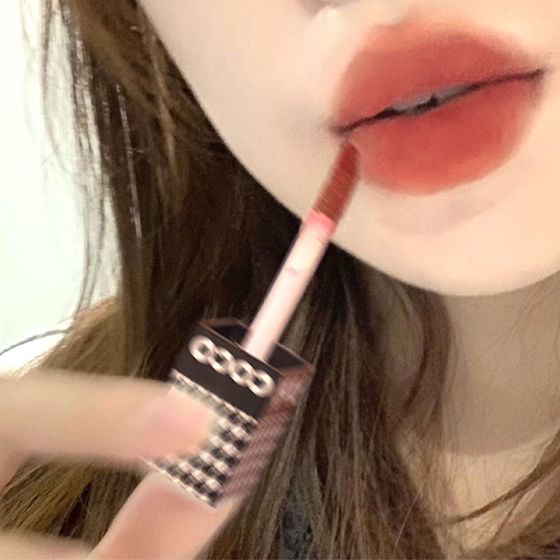 Mã A38 Son Môi Lì  Pink CoCo Màu Đỏ Mận Thiết Kế Vỏ Son Hình Chai Rượu Vang Độc Đáo