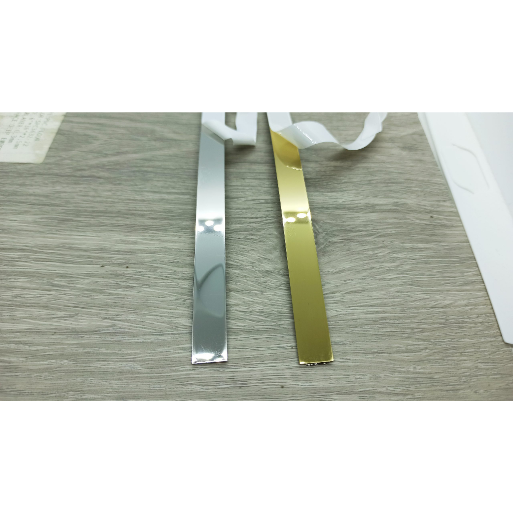 Nẹp Trang Trí LA Cuộn Dài 2,4m Inox Vàng Gương Và Bạc Gương