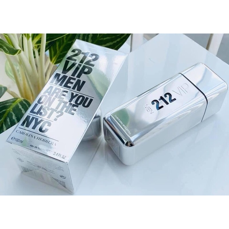 Nước hoa dùng thử Carolina Herrera 212 VIP Men