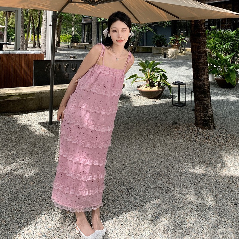 Đầm maxi ren hồng tiểu thư