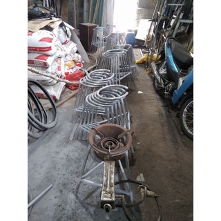 Giá để bếp ga công nghiệp cao57cm()