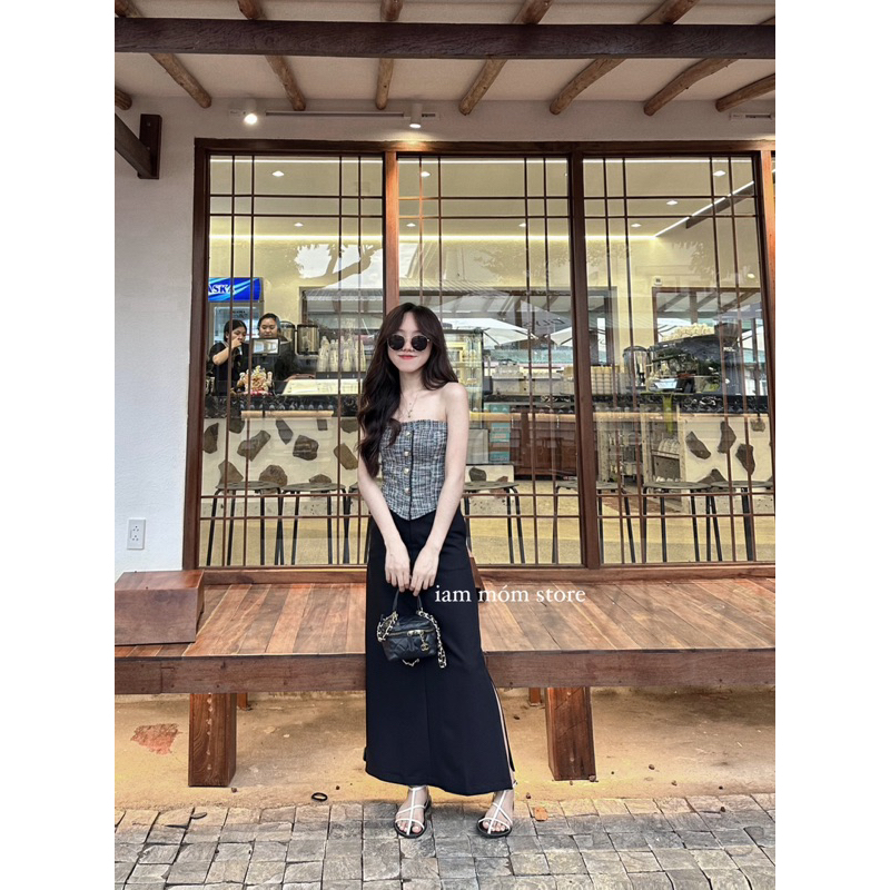Lily Skirt . Chân váy xẻ bên dáng dài