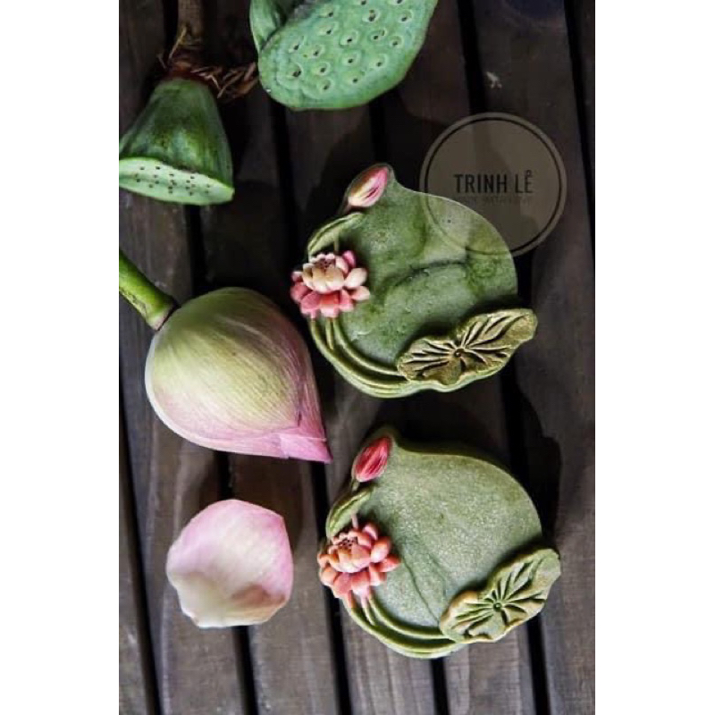 Khuôn trung thu lò xo 1 mặt HOA SEN 150g 200g 2023