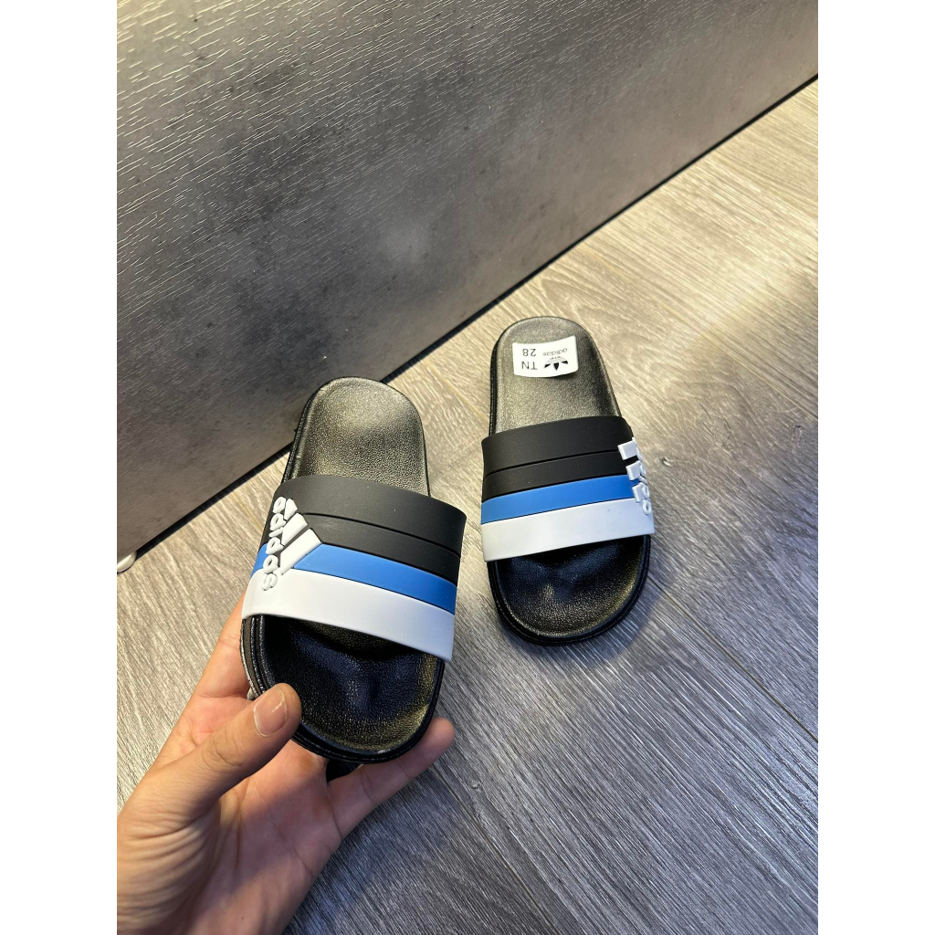 Dép trẻ em dép lê adidas quai ngang cho bé trai bé gái đế mềm siêu nhẹ chống trơn trượt